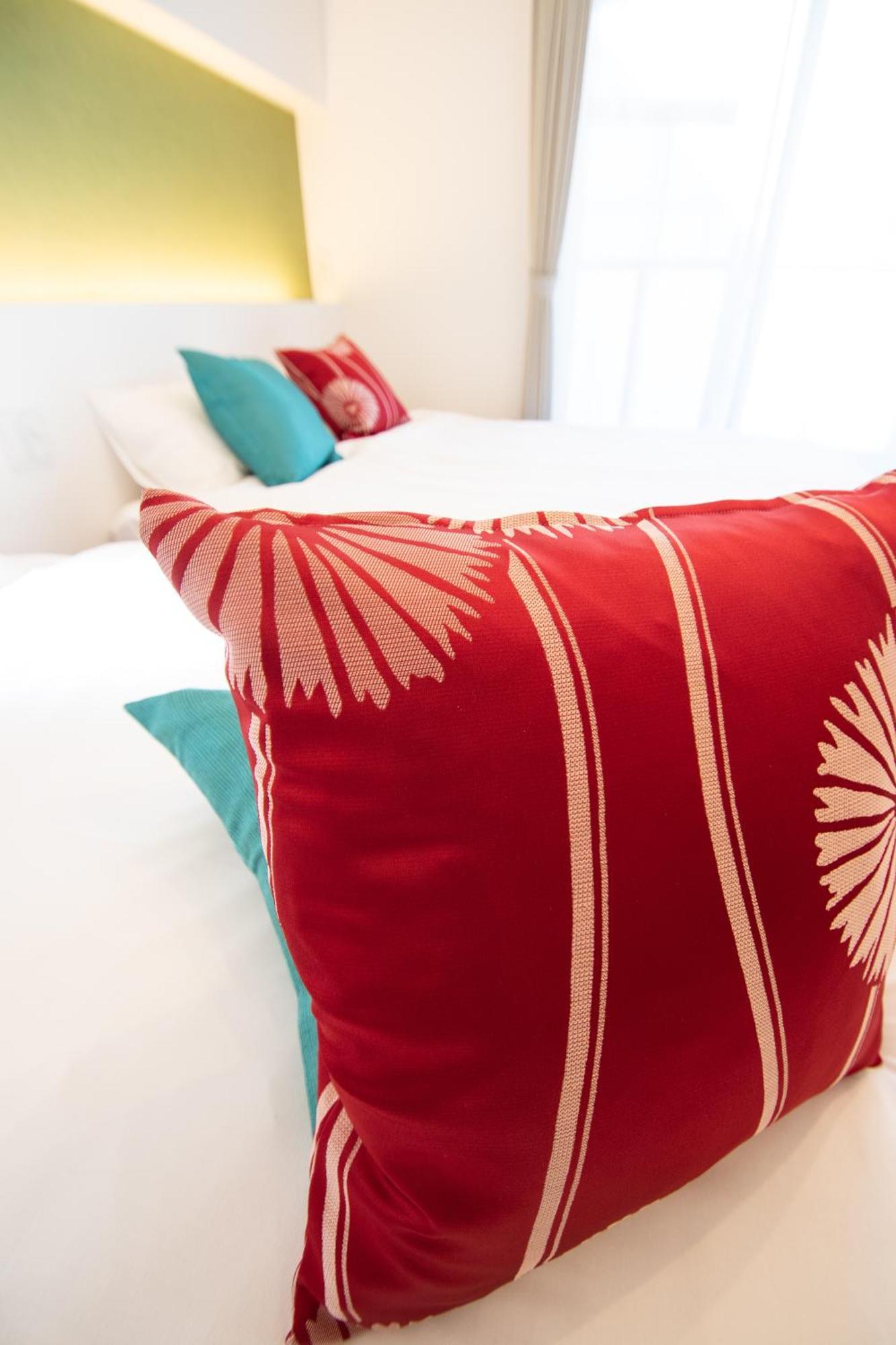 Apartment Hotel Tenjin Tumugu Фукуока Экстерьер фото